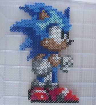 Sonic the Hedgehog (Sonic the Hedgehog) - Custom Fuse Bead Set